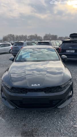 Kia K5 III 2.0 AT