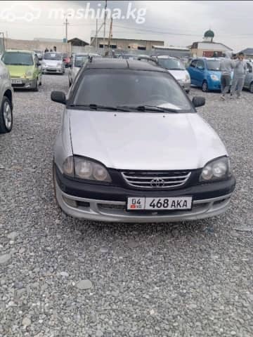 Toyota Avensis I 1.8 MT