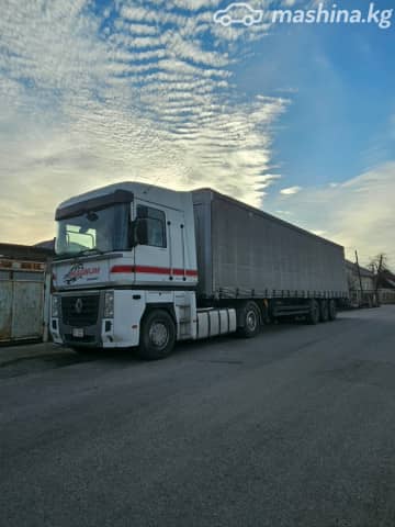 Renault Magnum