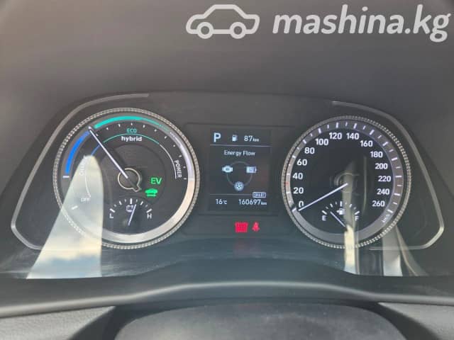 Hyundai Sonata VIII (DN8) 2.0hyb AT