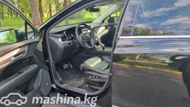 Cadillac XT5 I 3.7 AT 4WD