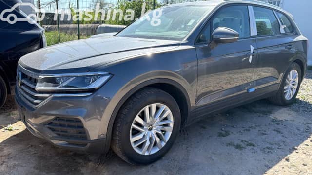 Volkswagen Touareg III Рестайлинг 2.0 AT 4WD