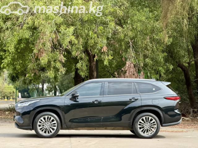 Toyota Highlander IV (U70) 2.4 AT