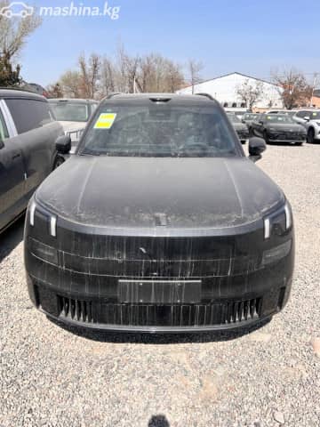 Lynk & Co 900 2.0hyb AT 4WD