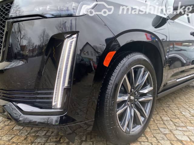 Cadillac Escalade V ESV 6.2 AT 4WD