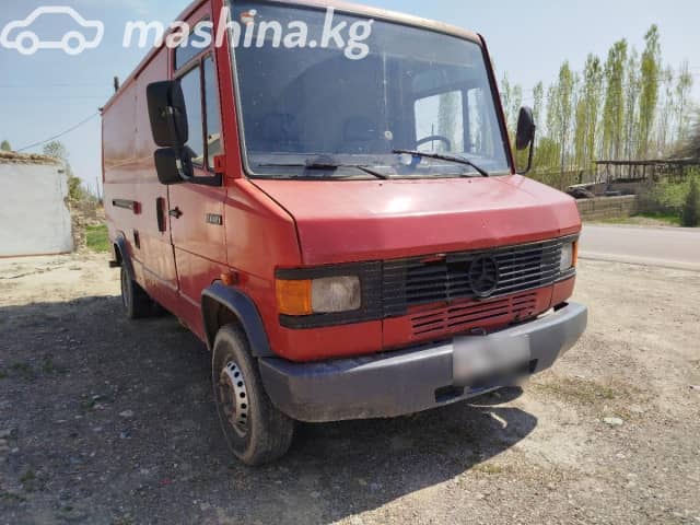 Mercedes-Benz Фургон (4х2)