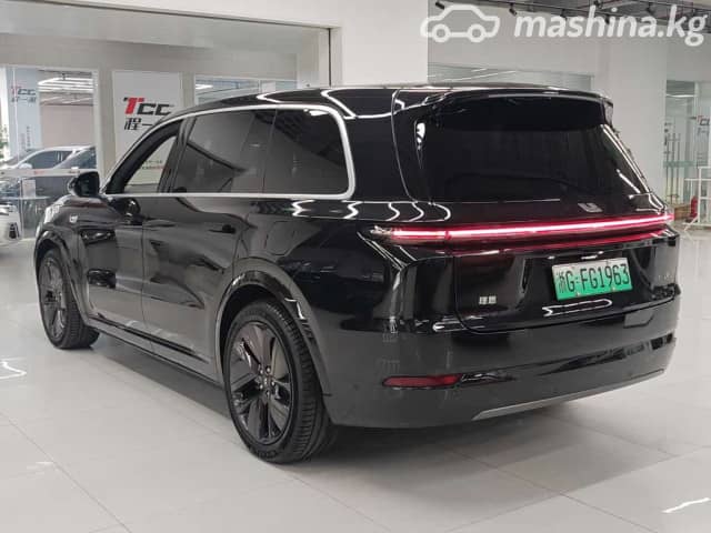 LiXiang L9 Рестайлинг 1.5hyb AT 4WD