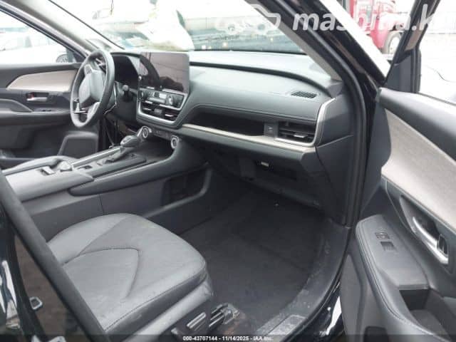 Toyota Grand Highlander 2.5hyb CVT 4WD