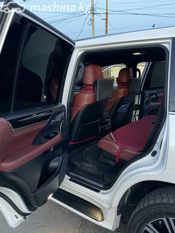 Lexus LX III Рестайлинг 2 570 5.7 AT 4WD