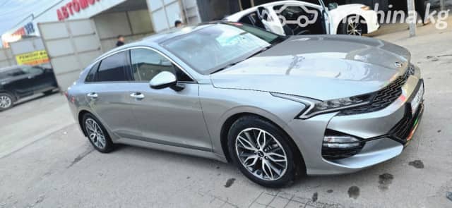 Kia K5 III LPi 2.0 AT