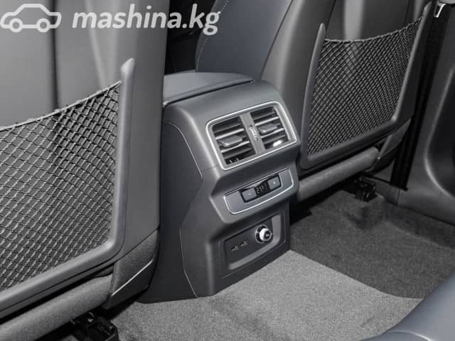 Audi Q5 III 40 TFSI 2.0 AMT 4WD