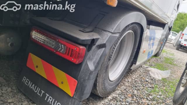 Renault T-Series