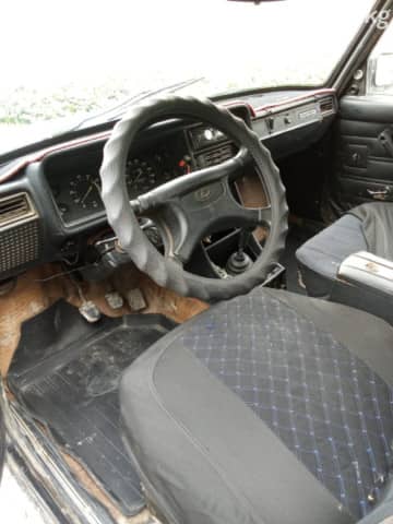 ВАЗ (Lada) 2107 21074 1.6 MT