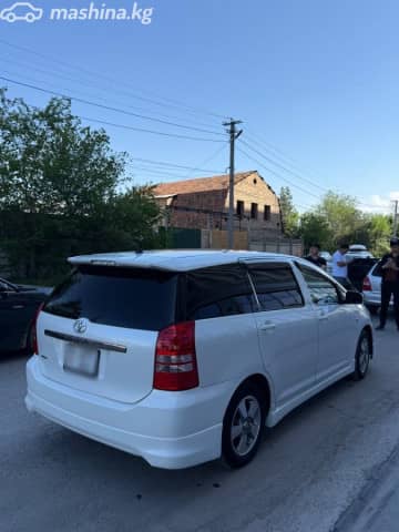 Toyota Wish I Рестайлинг 1.8 AT