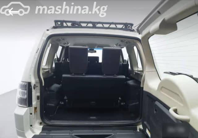 Mitsubishi Pajero IV Рестайлинг 2 3.0 AT 4WD