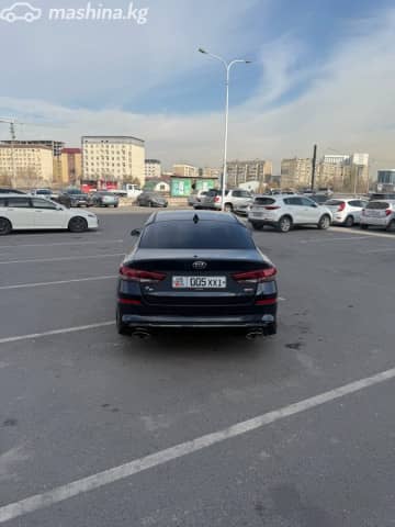 Kia K5 II 1.6 AMT