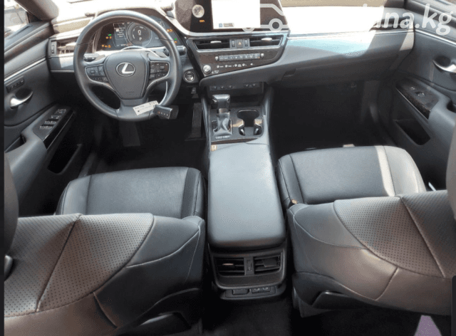 Lexus ES VII Рестайлинг 300h 2.5hyb CVT