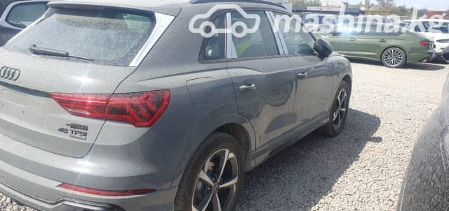 Audi Q3 II (F3) 45 TFSI 2.0 AMT 4WD