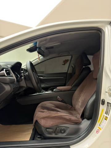 Toyota Camry VIII (XV70) 2.5 AT