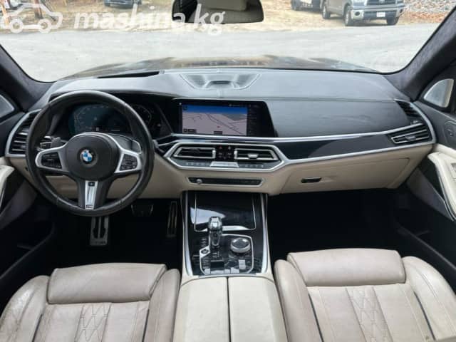 BMW X7 I (G07) M50i 4.4 AT 4WD