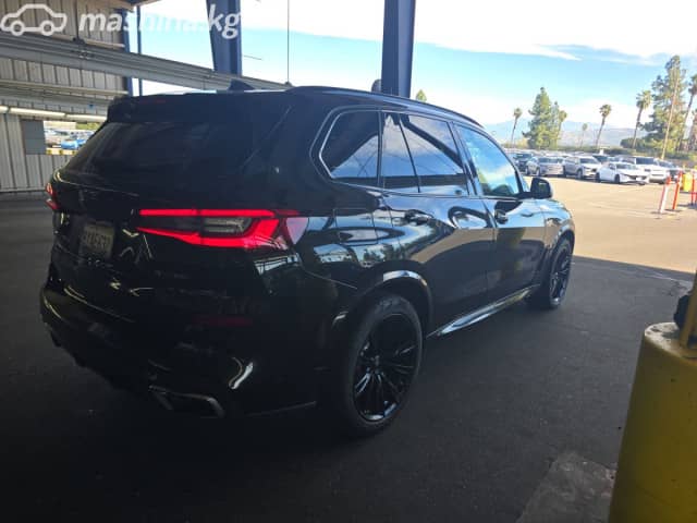 BMW X5 IV (G05/G18) M50i 4.4 AT 4WD