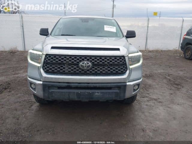 Toyota Tundra II Рестайлинг CrewMax 5.7 AT 4WD