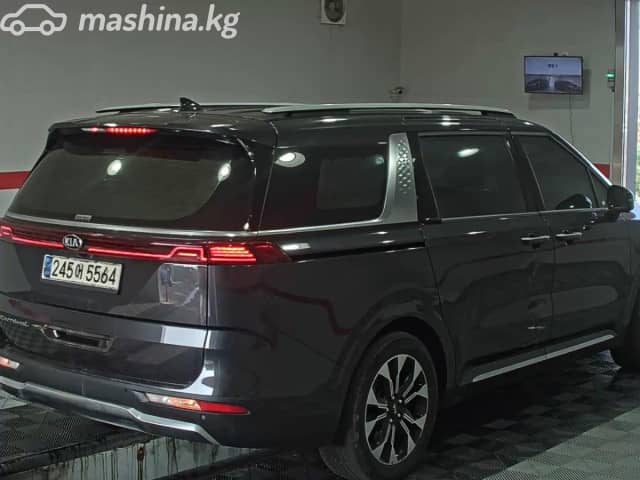 Kia Carnival IV 2.2d AT