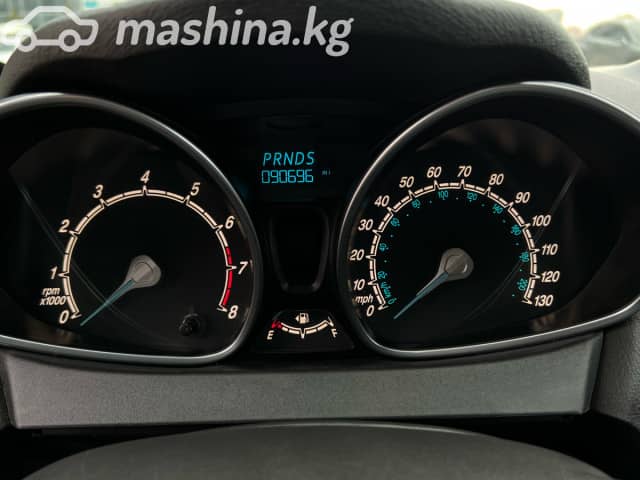 Ford Fiesta Mk6 Рестайлинг 1.6 AMT