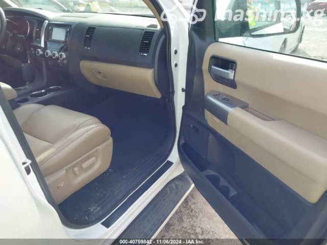Toyota Sequoia II Рестайлинг 5.7 AT 4WD