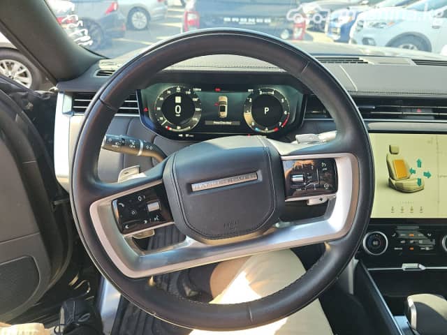Land Rover Range Rover V P400 MHEV 3.0 AT 4WD