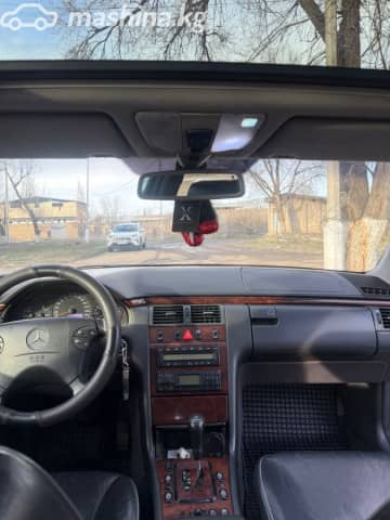 Mercedes-Benz E-Класс II (W210, S210) Рестайлинг 320 3.2 AT