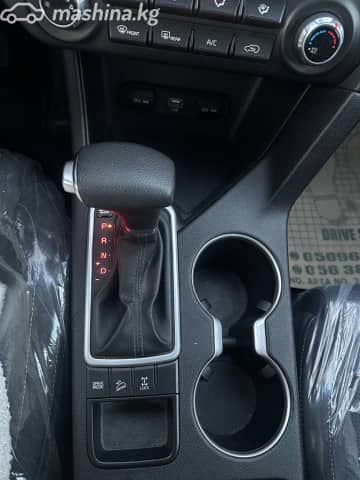 Kia Sportage IV Рестайлинг 2.4 AT