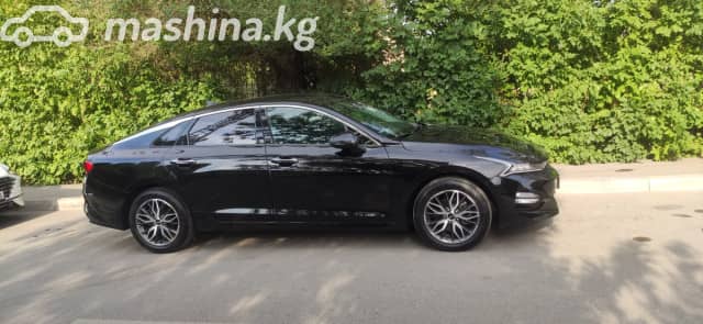 Kia K5 III LPi 2.0 AT