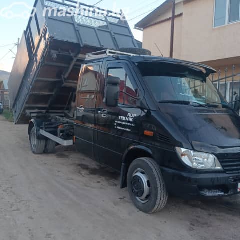 Mercedes-Benz Самосвал (6х2)
