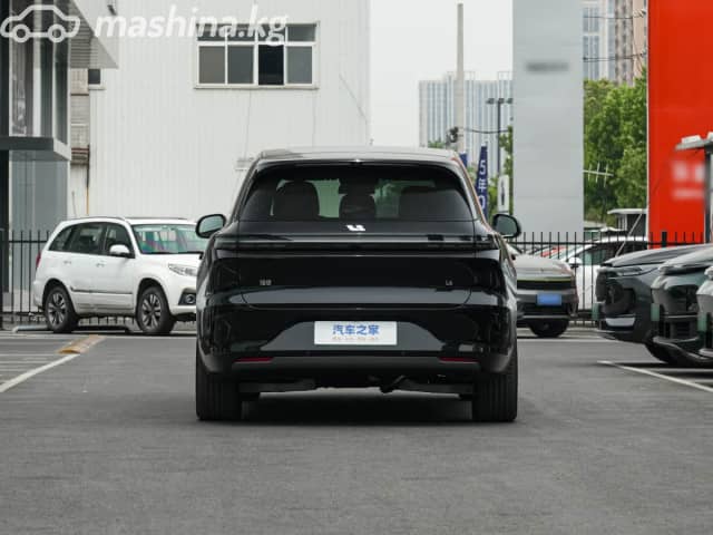 LiXiang L6 1.5hyb AT 4WD