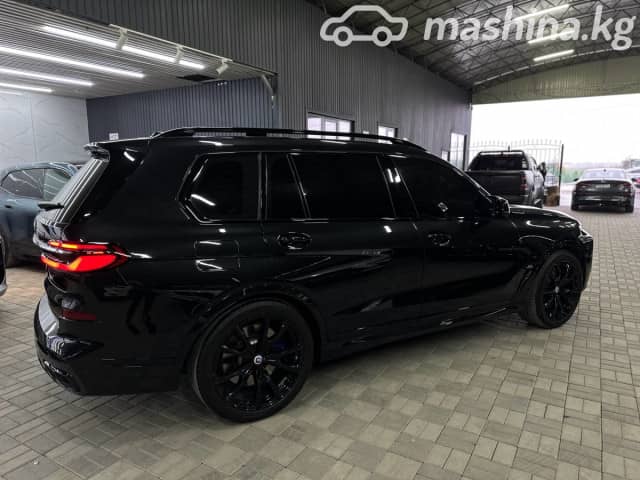 BMW X7 I (G07) Рестайлинг M60i 4.4 AT 4WD
