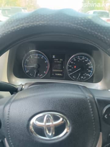 Toyota RAV4 IV (XA40) Рестайлинг 2.5 AT 4WD