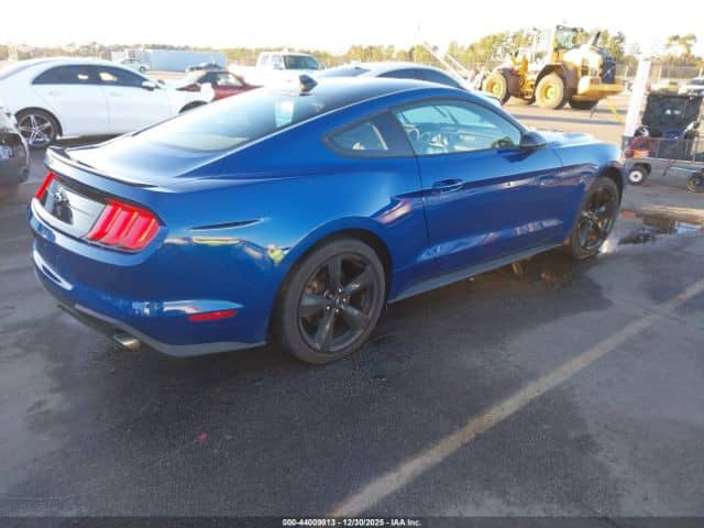 Ford Mustang VI Рестайлинг 2.3 AT