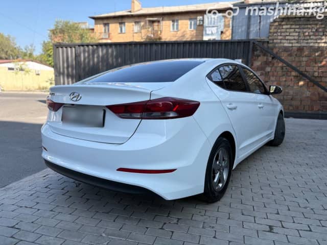 Hyundai Avante VI 1.6 AT