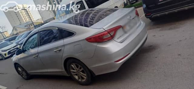Hyundai Sonata VII (LF) LPi 2.0 AT