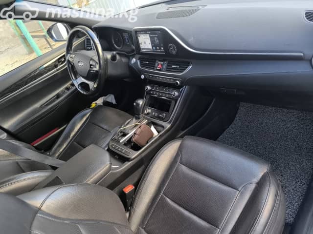 Hyundai Grandeur VI 3.0 AT
