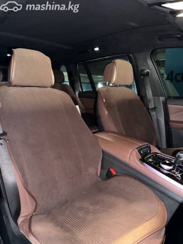 BMW X7 I (G07) 50i 4.4 AT 4WD