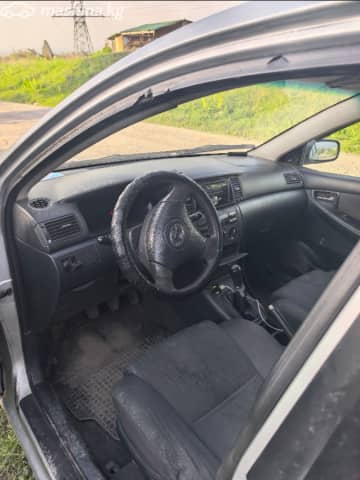 Toyota Corolla IX (E120, E130) 1.6 MT