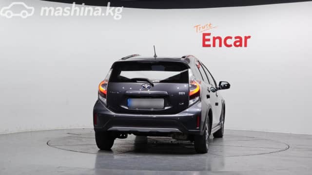 Toyota Prius c I Рестайлинг 1.5hyb AT