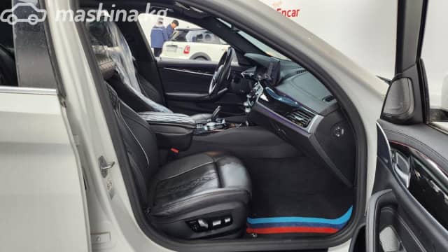 BMW 5 серии VII (G30/G31) Рестайлинг 530i 2.0 AT