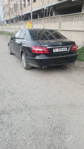 Mercedes-Benz E-Класс IV (W212, S212, C207) 300 3.0 AT
