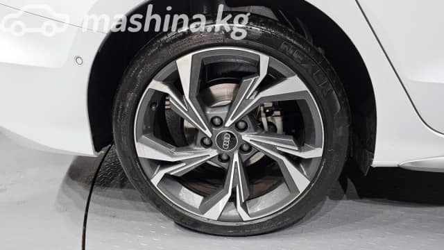Audi A3 IV (8Y) 40 TFSI 2.0 AMT