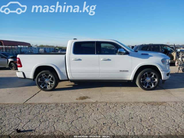 RAM 1500 V Quad Cab 5.7 AT 4WD