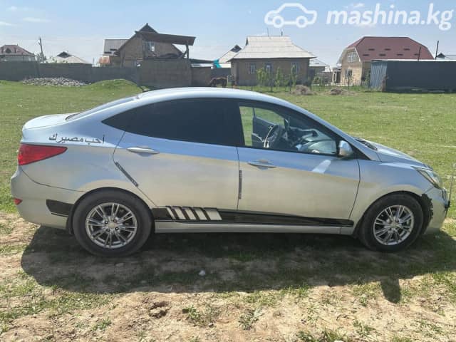Hyundai Solaris I 1.4 MT