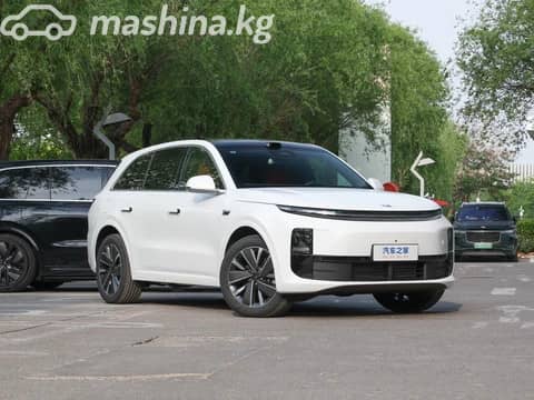 LiXiang L6 1.5hyb AT 4WD